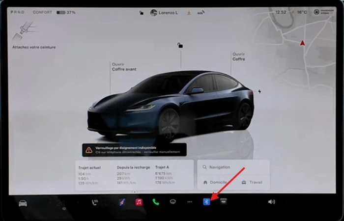 Écouter Spotify sur Tesla via Bluetooth